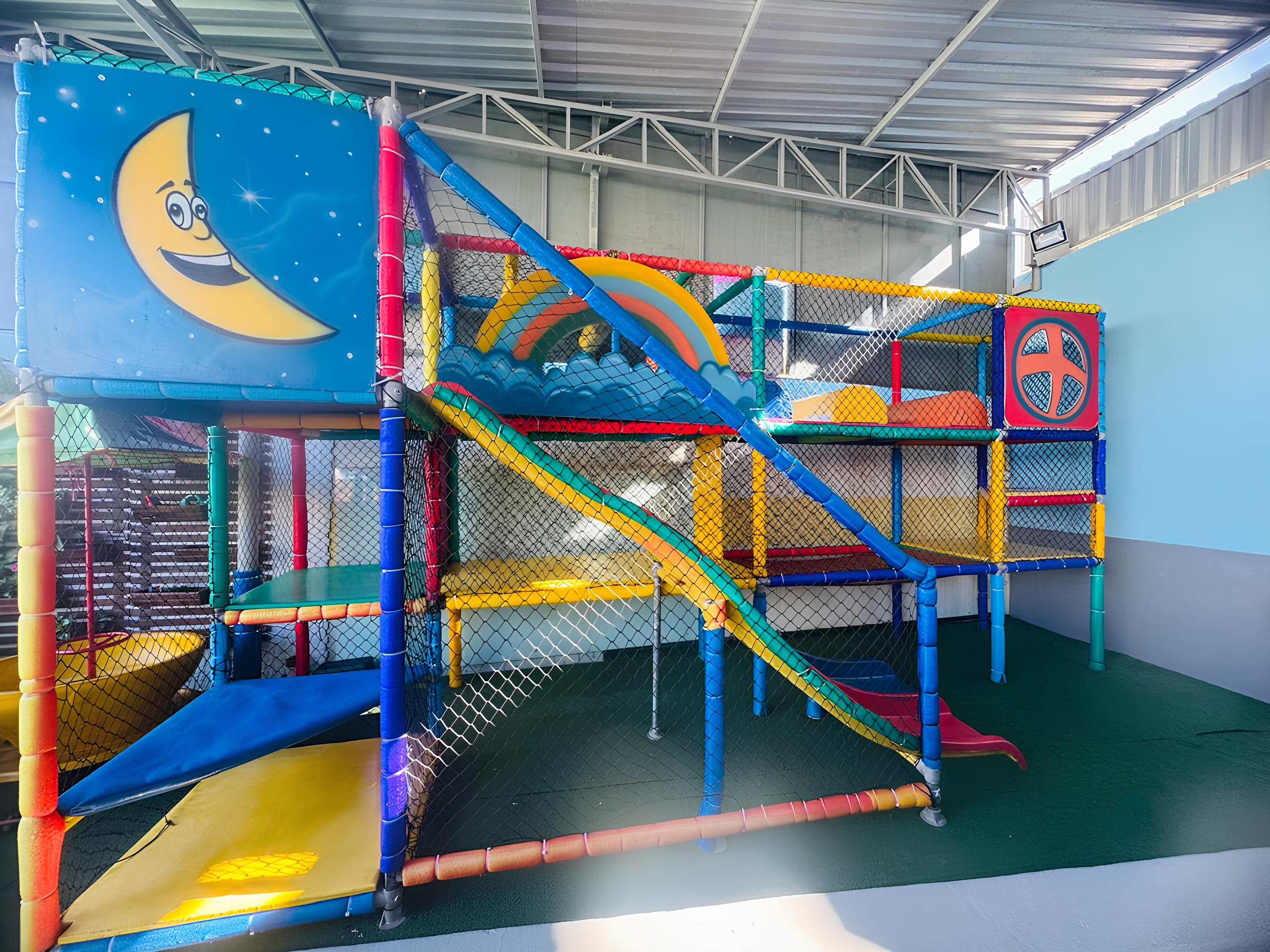 Brinquedão coberto da Espaço Baby